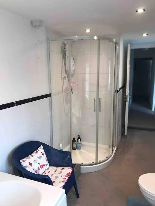 Lilly'S Cottage, Filey, Sleeps 8