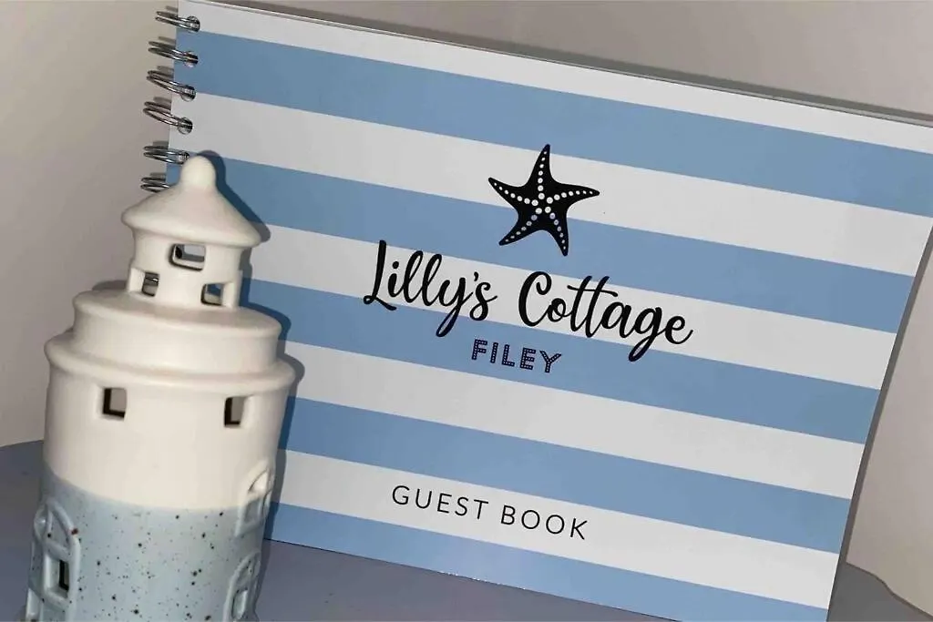 Lilly'S Cottage, Filey, Sleeps 8